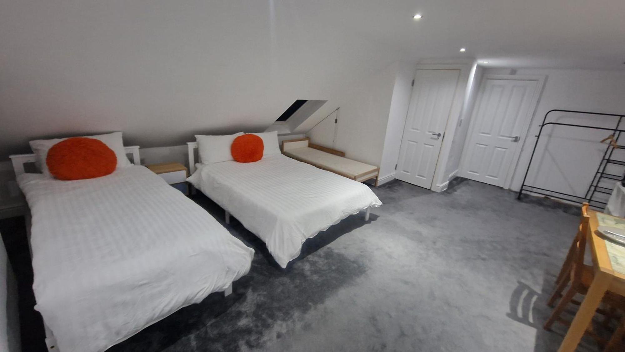 Snoozeden Westmead, Windsor Apartment Exterior photo